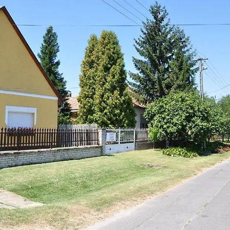 - Balaton 18118 * Balatonberény