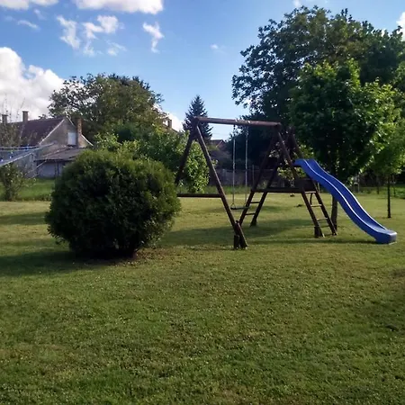 Balatonbereny/balaton 18118 Holiday home *